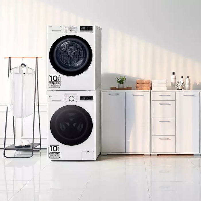 LG Torre de Lavado, Blanca, Lavadora inteligente 9kg, 1400rpm, 10% más eficiente que A + Secadora 8kg, C, TORRE0908KG.SET